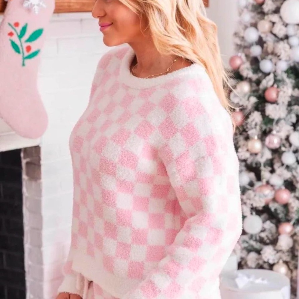 Pink Lily Boutique Pink and White Checkered Set (NWT)